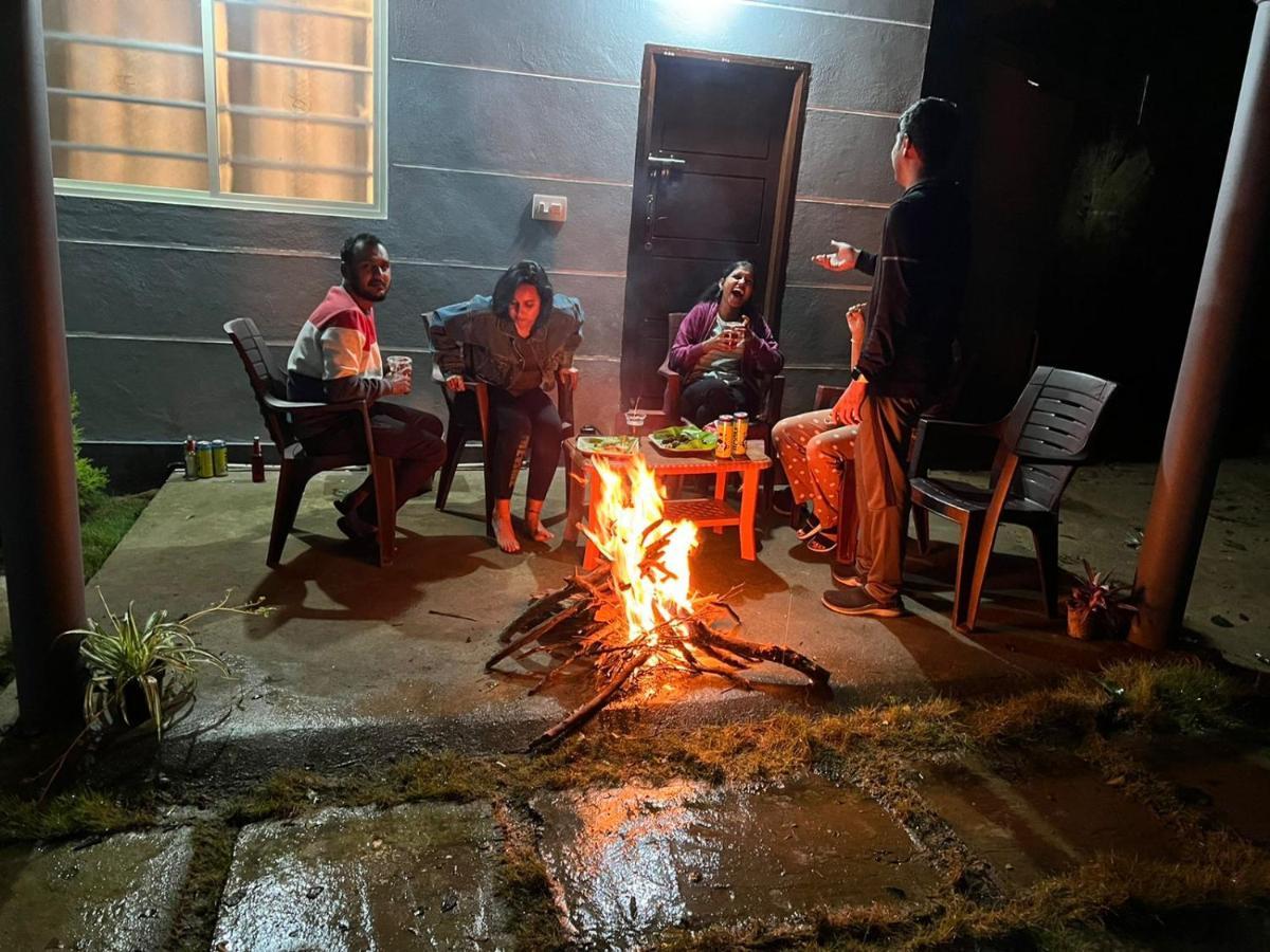 Darshan'S Home Stay Madikeri Extérieur photo